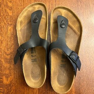 Black Gizeh Birkenstocks